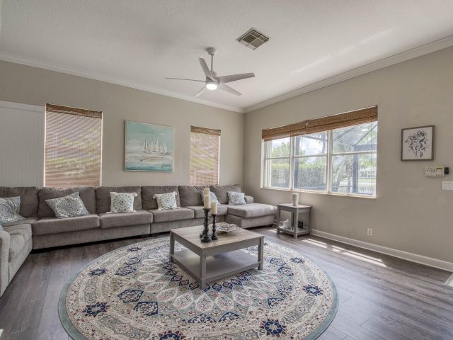 Home for sale at 410 Cresta Circle - photo 6538890