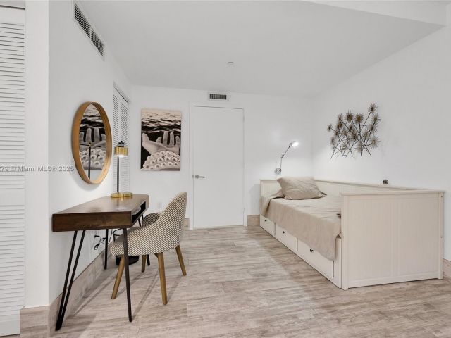 Apartment for sale  Unit #304 - photo 7433491