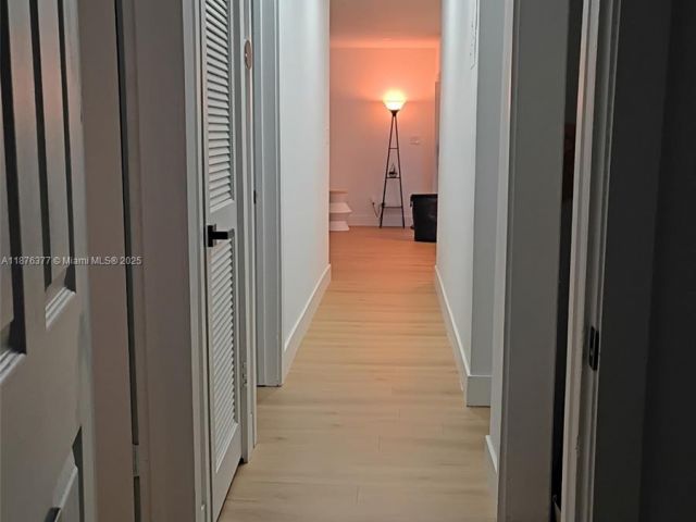 3-bedroom home for sale in Fort Lauderdale - 839 NW 13th Ave - MondialRealty