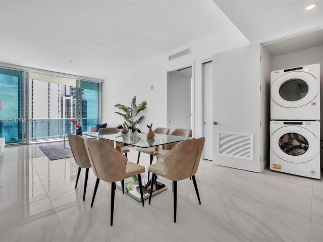 2-bedroom condo for sale in Sunny Isles Beach - 17550 Collins Ave 1003 - MondialRealty