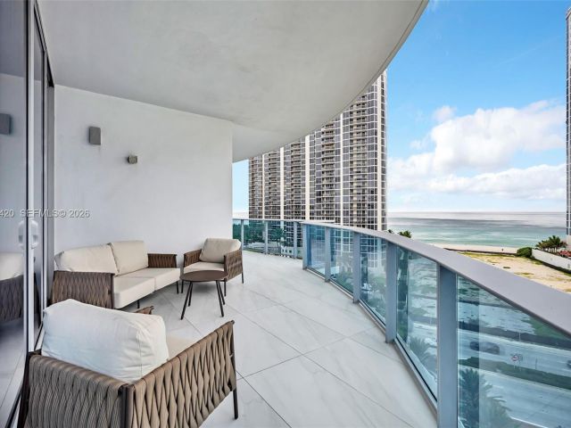 Apartment for rent  Unit #801 - photo 6536736