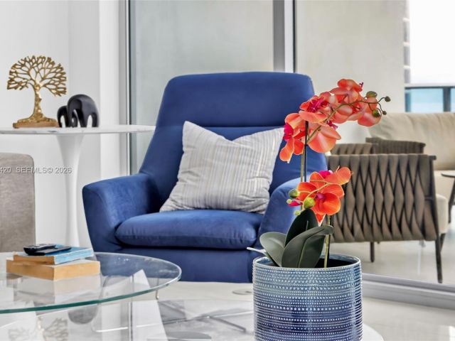 Apartment for rent  Unit #801 - photo 6536737