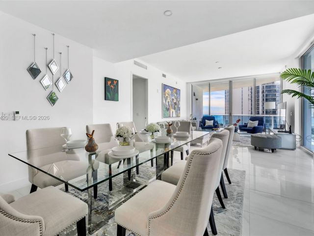 Apartment for rent  Unit #801 - photo 6536743