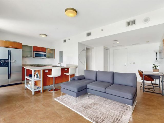 condo for sale in Miami - 185 SW 7th St 2900 - MondialRealty