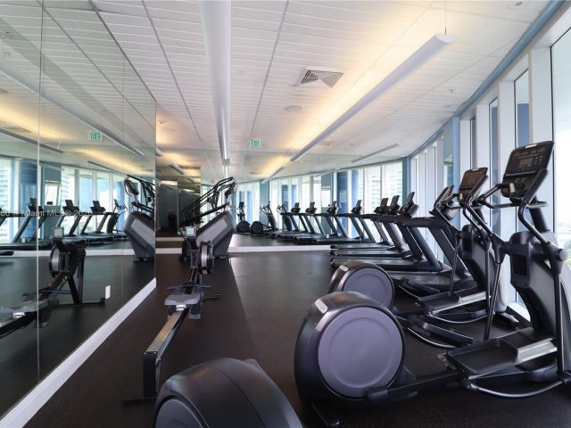 condo for sale in Miami - 185 SW 7th St 2900 - MondialRealty