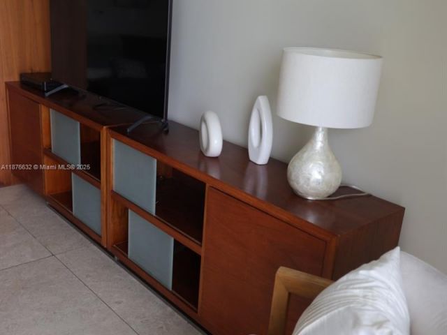 Apartment for sale  Unit #711 - photo 7443834