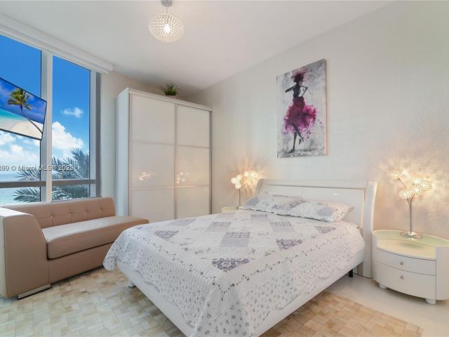 Apartment for rent  Unit #704 - photo 6526563