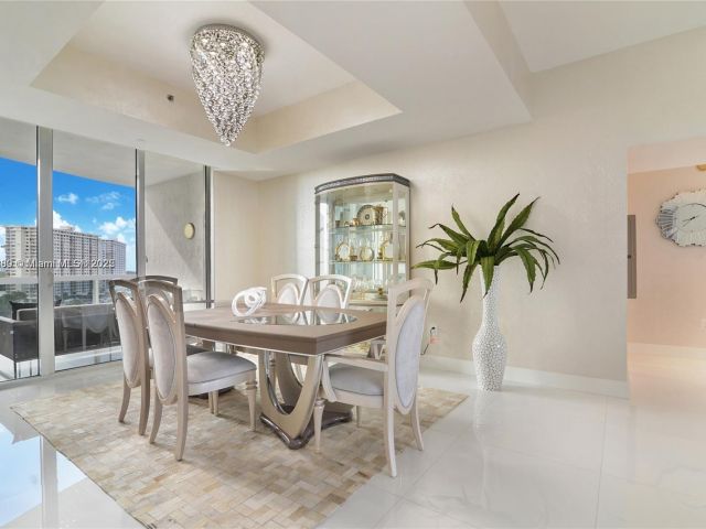 Apartment for rent  Unit #704 - photo 6526572