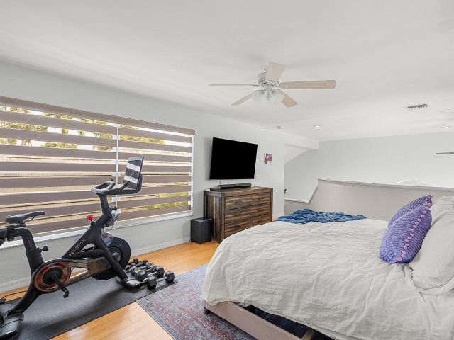 Home for sale at 6638 NW 27th Avenue - photo 6534893