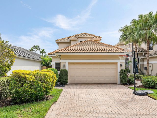 Home for sale at 6638 NW 27th Avenue - photo 6534910