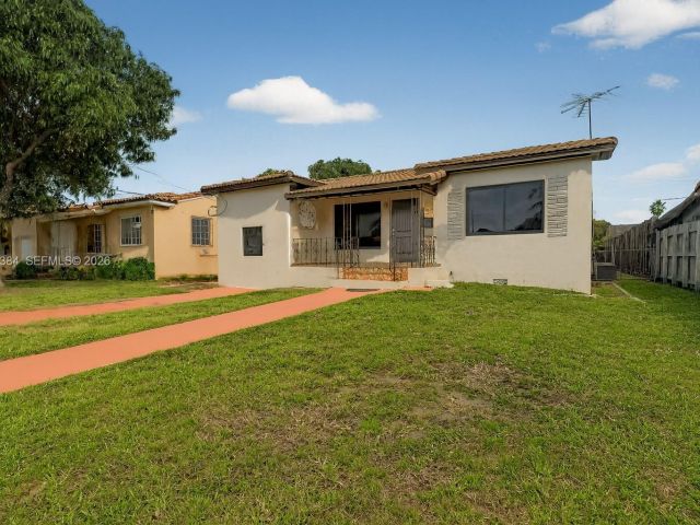 Home for sale at 2945 SW 16th St - photo 7532020