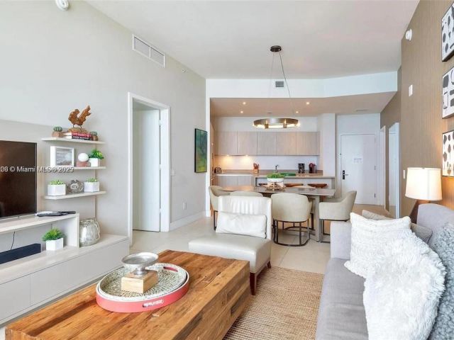 Apartment for rent  Unit #PH4106 - photo 6527344