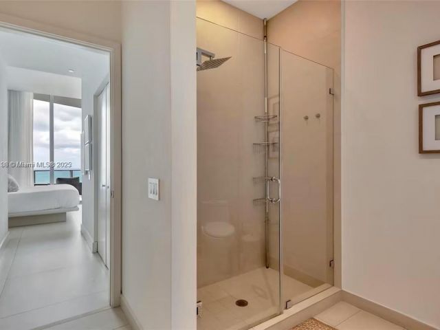 Apartment for rent  Unit #PH4106 - photo 6527353