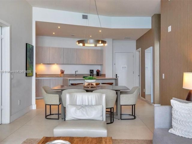 Apartment for rent  Unit #PH4106 - photo 6527354