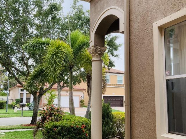 Home for sale at 532 Gazetta Way - photo 6541343