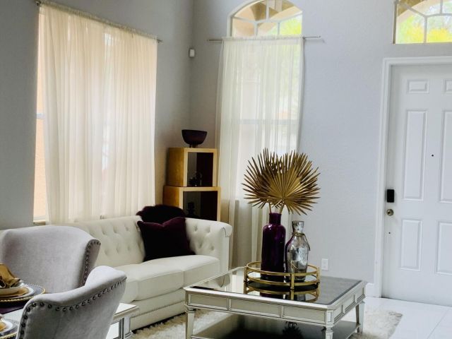 Home for sale at 532 Gazetta Way - photo 6541357