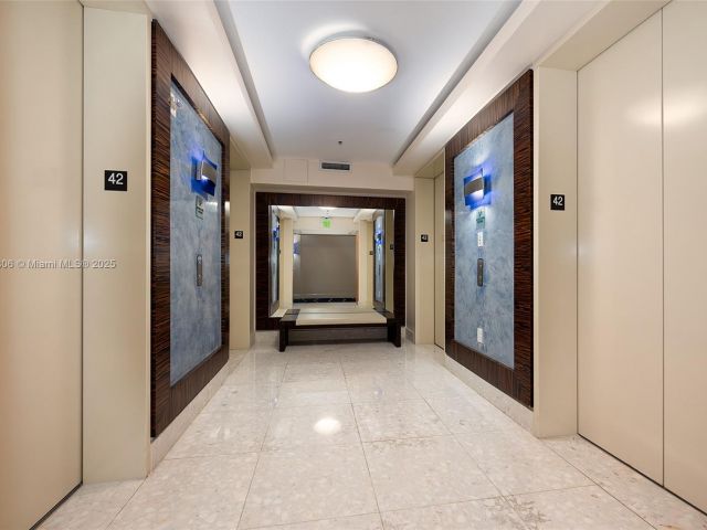 Apartment for sale  Unit #4201 - photo 6527315