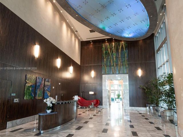 Apartment for sale  Unit #4201 - photo 6527316