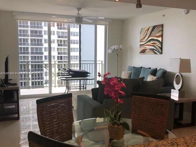 Apartment for sale  Unit #1507 - photo 6527973