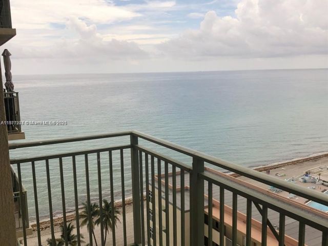 Apartment for sale  Unit #1507 - photo 6527976