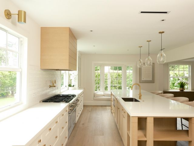 Home for sale at 1017 Tamarind Road - photo 6656898