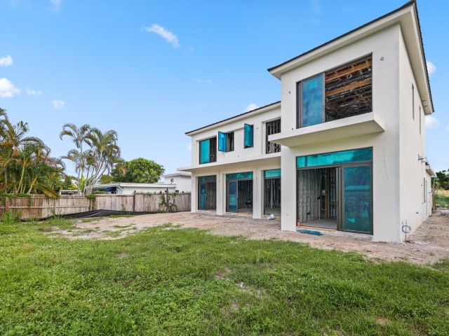 Home for sale at 101 NW 17th Street - photo 6602055