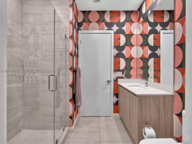 1-bedroom condo for sale in Miami - 3900 Biscayne Blvd S-616 - MondialRealty