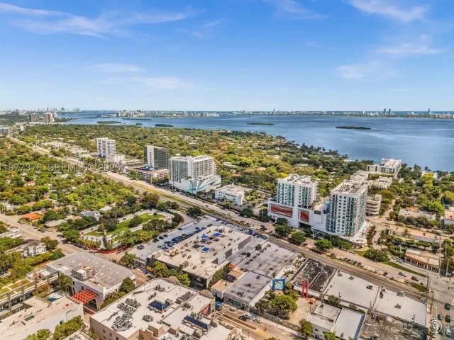 1-bedroom condo for sale in Miami - 3900 Biscayne Blvd S-616 - MondialRealty