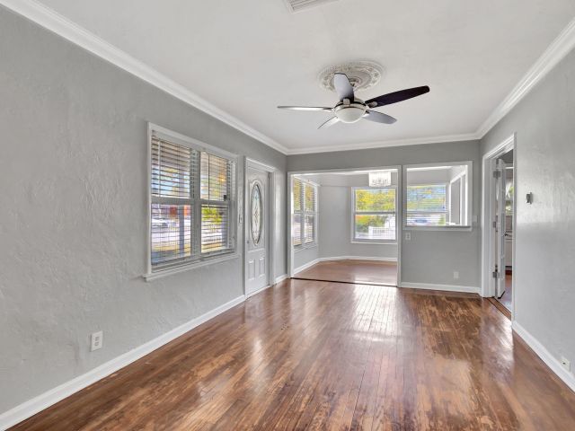 Home for rent at 736 Rockland Drive, House - photo 6533560