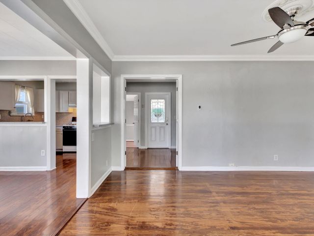 Home for rent at 736 Rockland Drive, House - photo 6533562