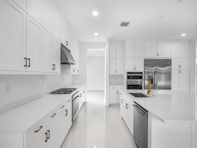 Home for sale at 8349 Royal County Down Road - photo 6539718