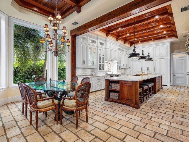 Home for sale at 518 Harbor Court - photo 6532538