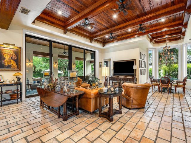 Home for sale at 518 Harbor Court - photo 6532542