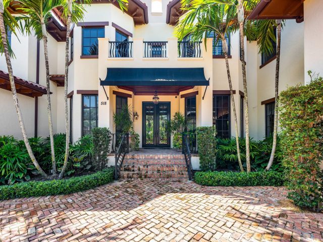 Home for sale at 518 Harbor Court - photo 6532547