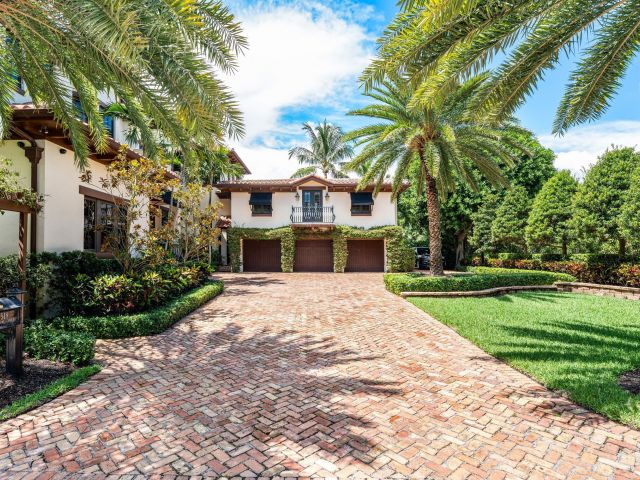 Home for sale at 518 Harbor Court - photo 6532548