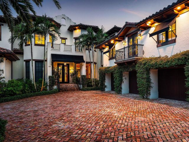 Home for sale at 518 Harbor Court - photo 6532549