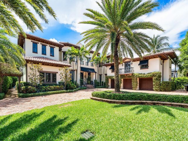 Home for sale at 518 Harbor Court - photo 6532551