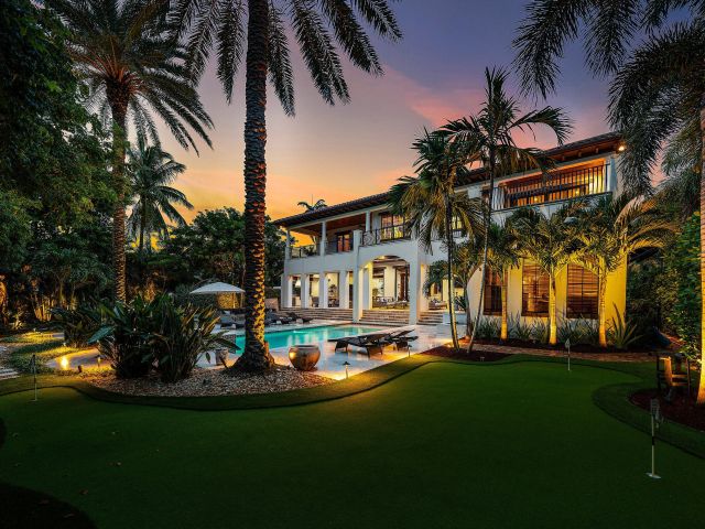 Home for sale at 518 Harbor Court - photo 6532554