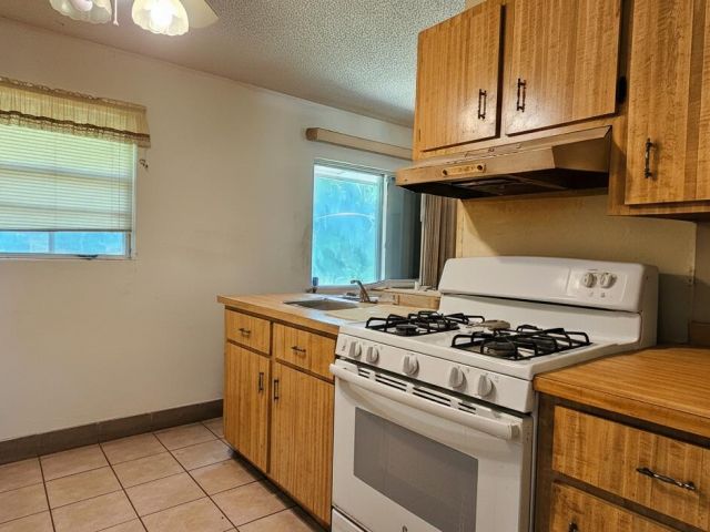 Home for sale at 5675 Sims Road - photo 6532511