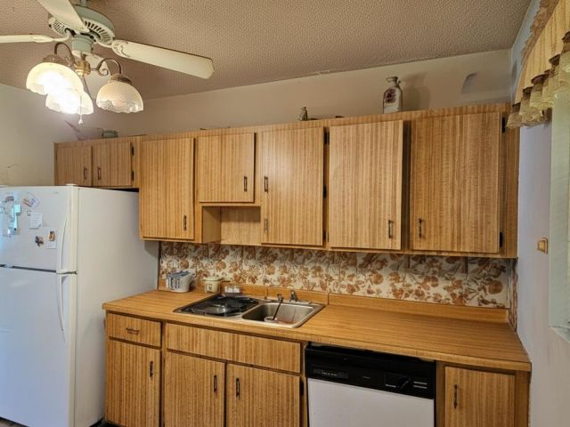 Home for sale at 5675 Sims Road - photo 6532512