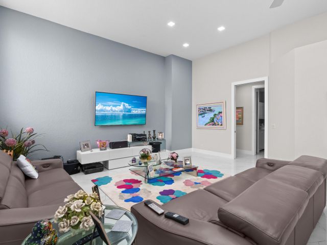 Home for sale at 16112 Villa Vizcaya Place - photo 6532516