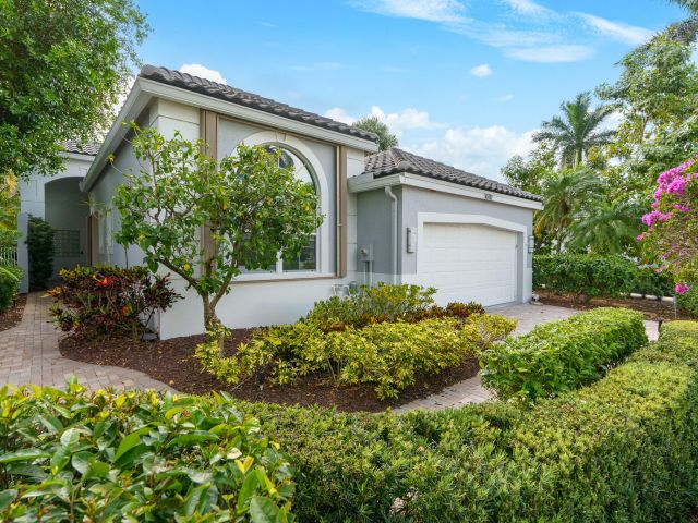 Home for sale at 16112 Villa Vizcaya Place - photo 6532531