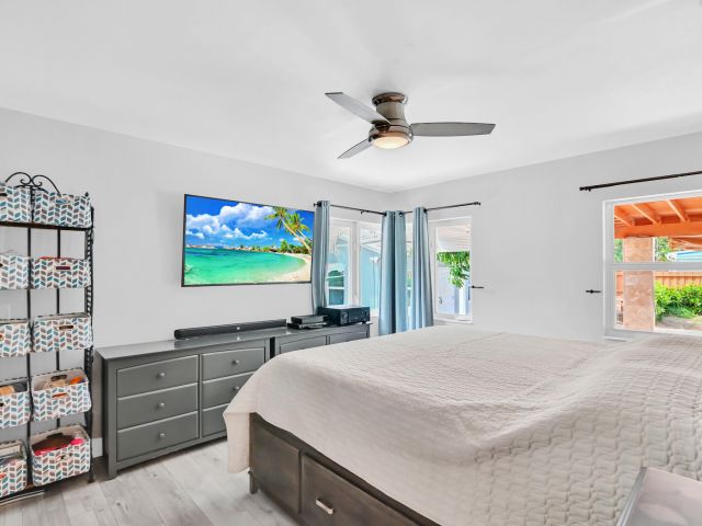 Home for sale at 504 36th Street - photo 6546008