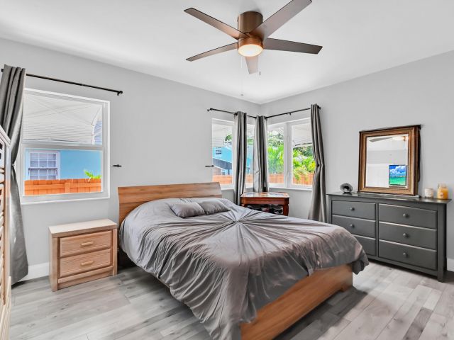 Home for sale at 504 36th Street - photo 6546010