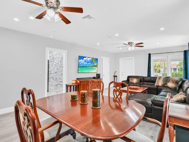 Home for sale at 504 36th Street - photo 6546015