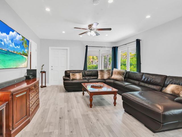 Home for sale at 504 36th Street - photo 6546017