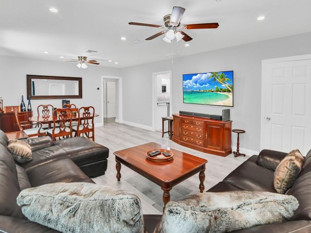 Home for sale at 504 36th Street - photo 6546018