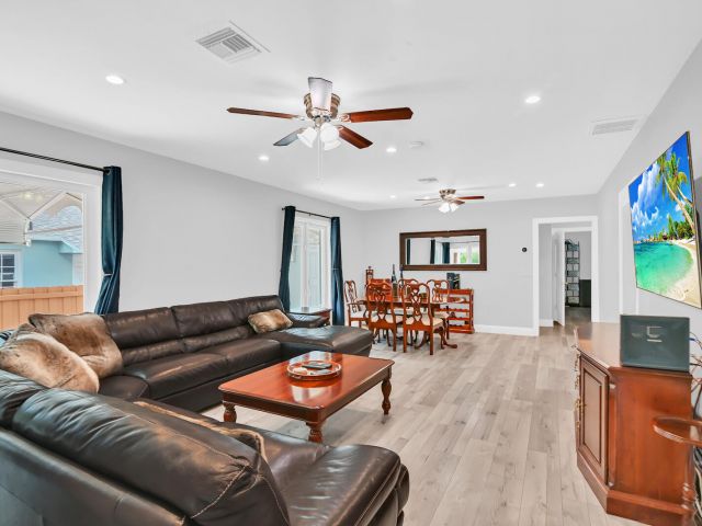 Home for sale at 504 36th Street - photo 6546019