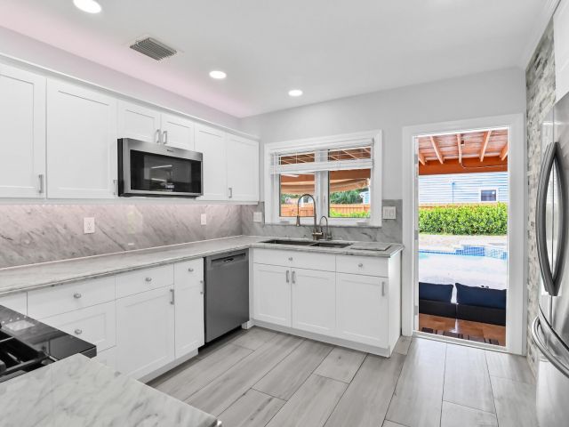 Home for sale at 504 36th Street - photo 6546020