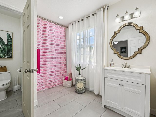 Home for sale at 423 Kern Street - photo 6533733